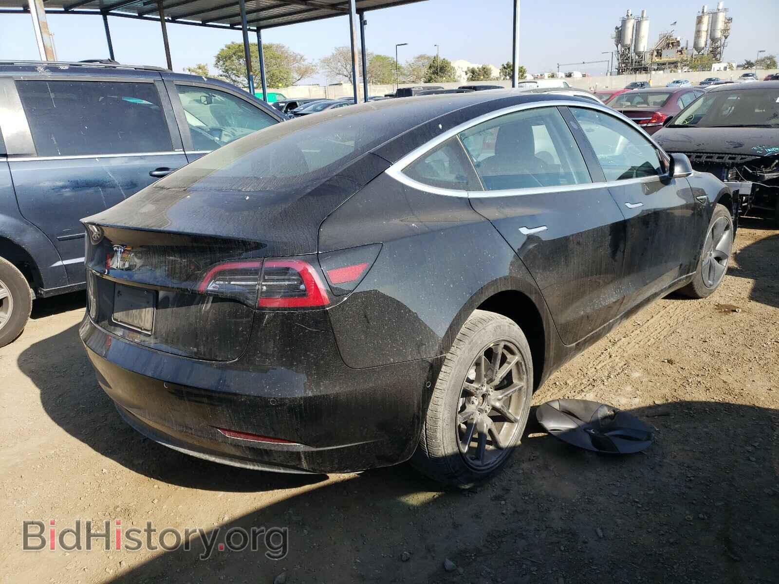 2019 TESLA MODEL 3 - VIN: 5YJ3E1EA4KF395309 - Фото 4