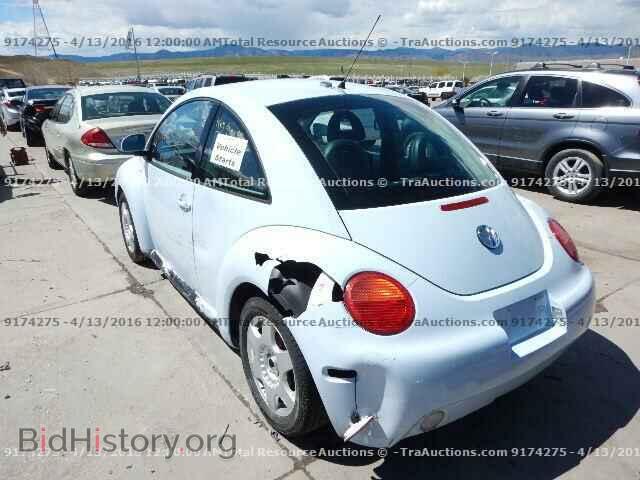 2000 VOLKSWAGEN BEETLE - VIN: 3VWCA21C9YM482844 - Фото 4