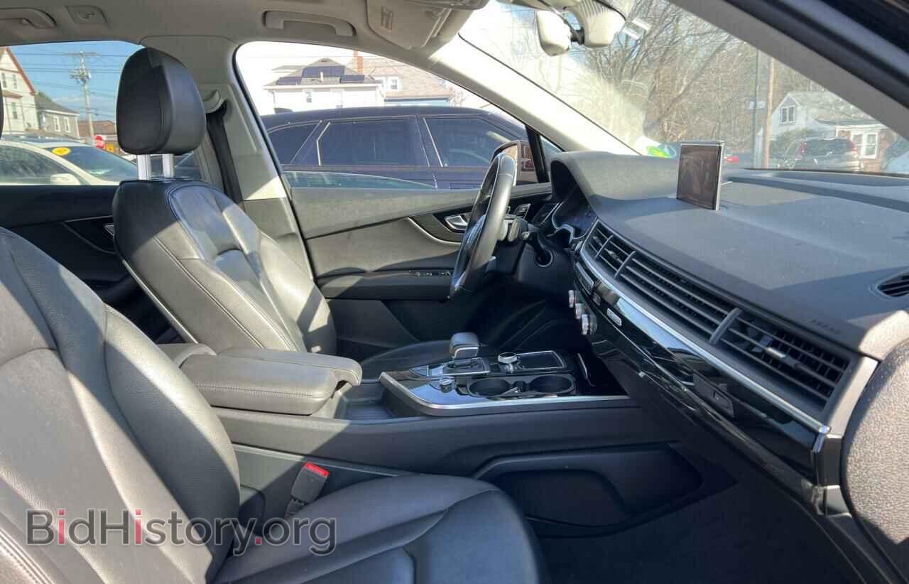 2017 AUDI Q7 - VIN: WA1LAAF78HD004316 - Фото 5