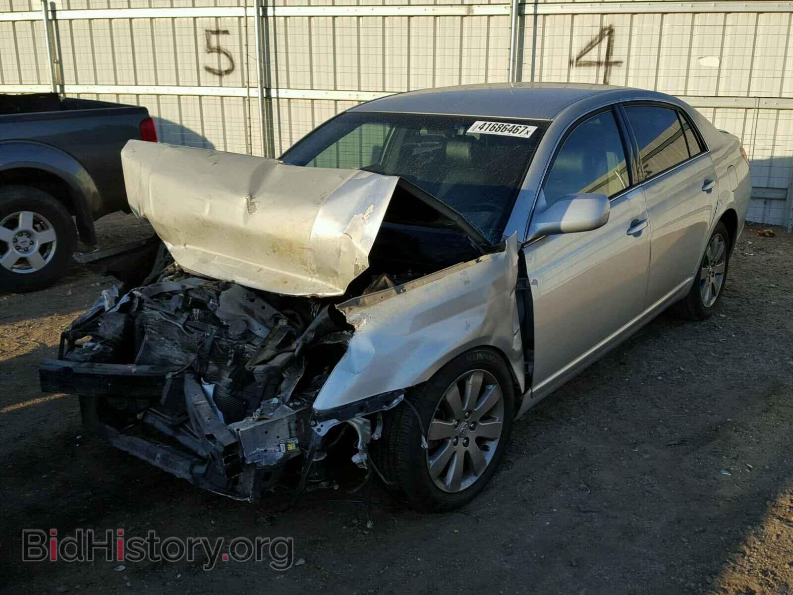 2007 TOYOTA AVALON - VIN: 4T1BK36BX7U200766 - Фото 2