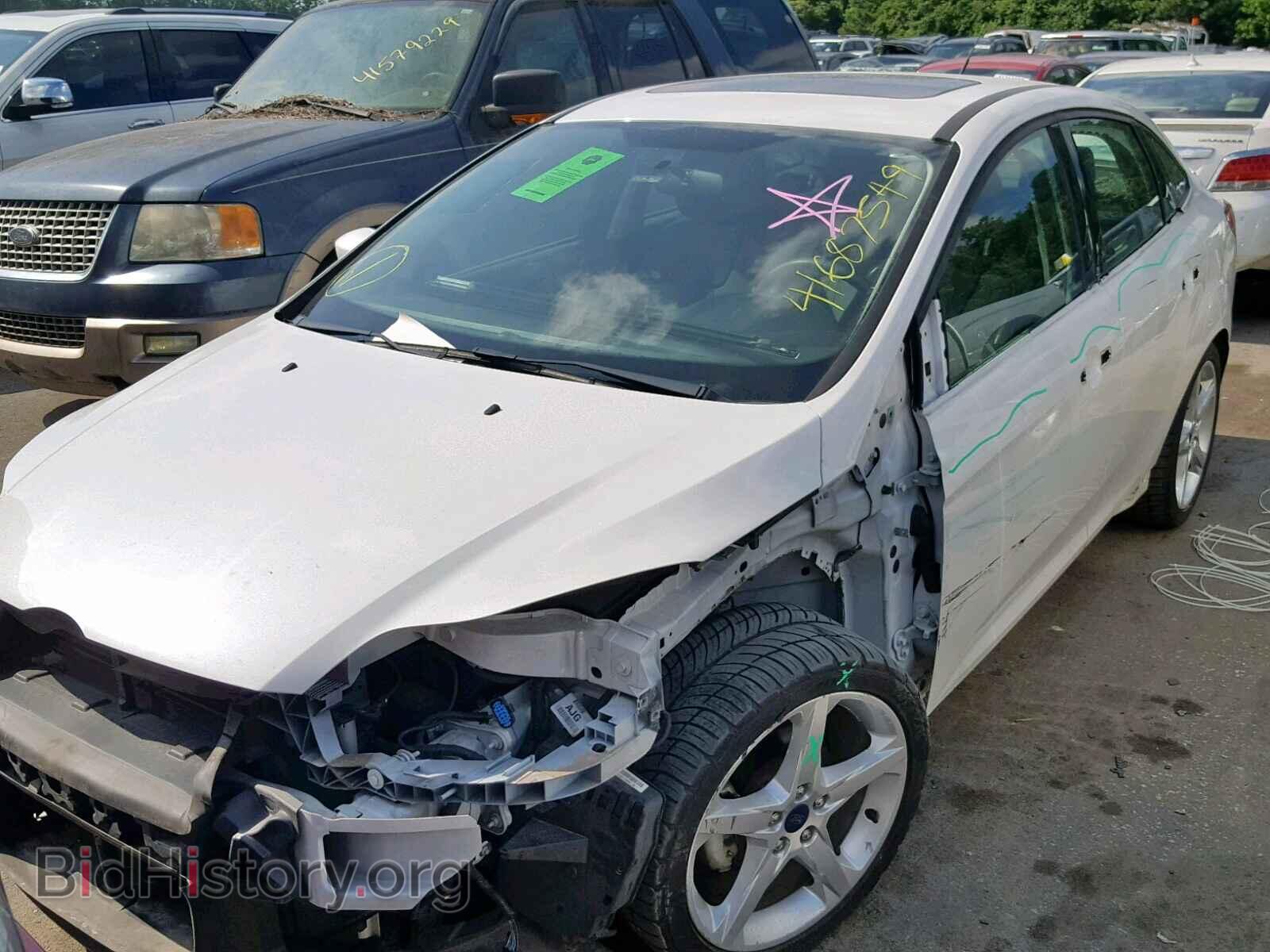 2013 FORD FOCUS - VIN: 1FADP3J27DL323504 - Photo 2