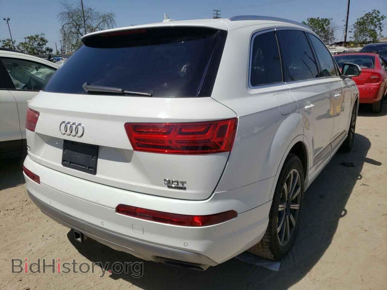 2017 AUDI Q7 - VIN: WA1VAAF74HD018500 - Фото 4