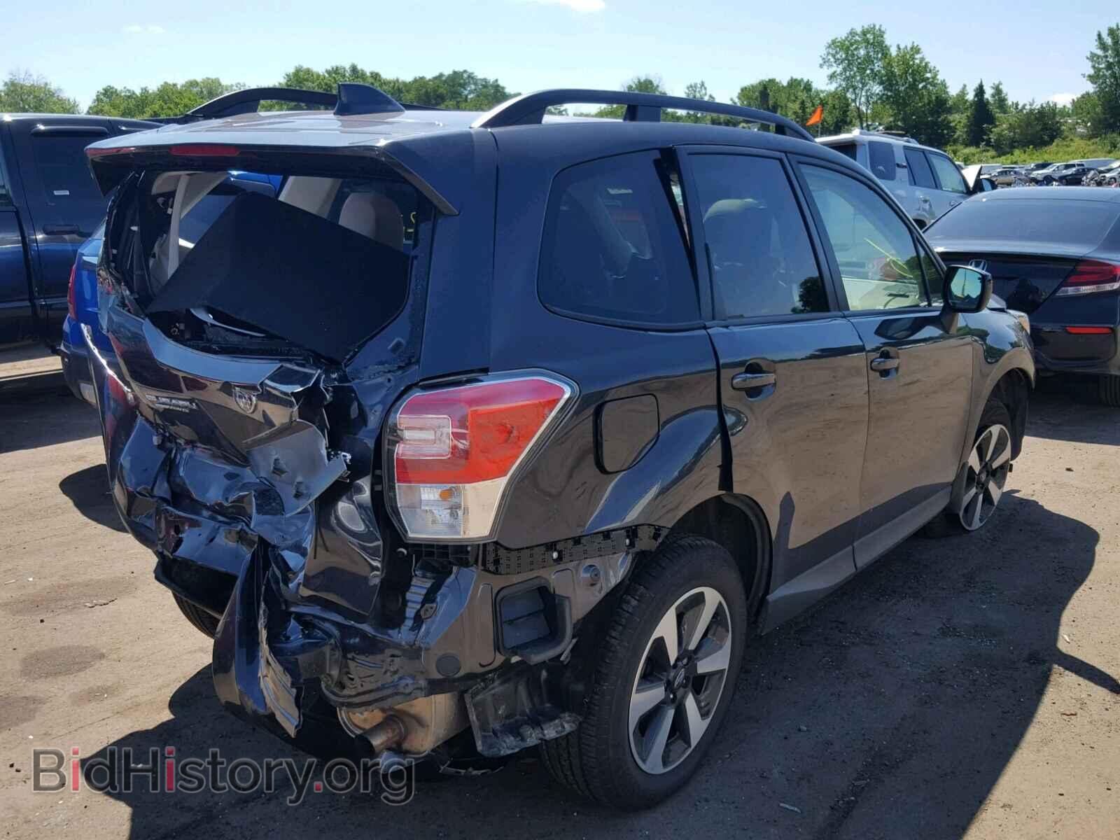 2017 SUBARU FORESTER - VIN: JF2SJAEC1HH538817 - Фото 4