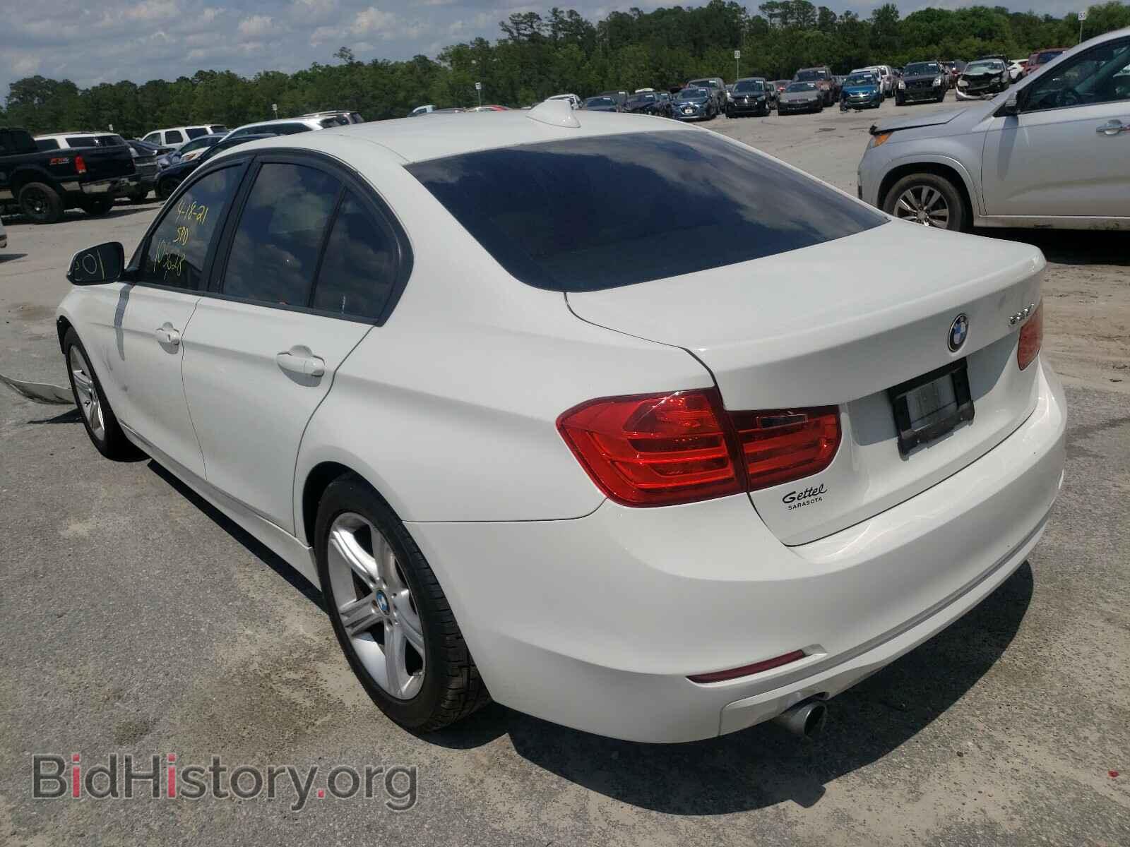2014 BMW 3 SERIES - VIN: WBA3B1G56ENS77029 - Фото 3