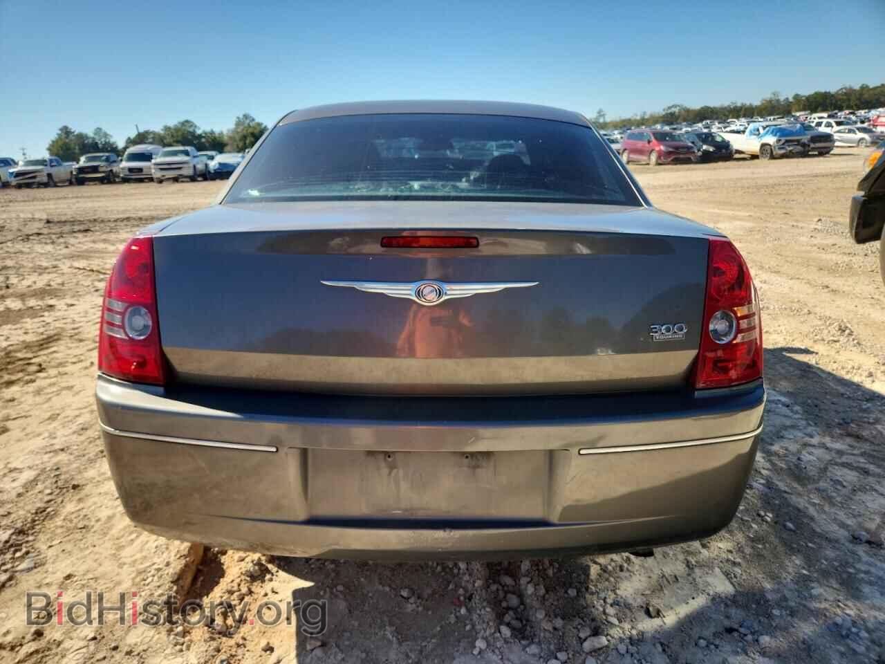 2010 CHRYSLER 300 - VIN: 2C3CA5CV7AH160764 - Фото 6