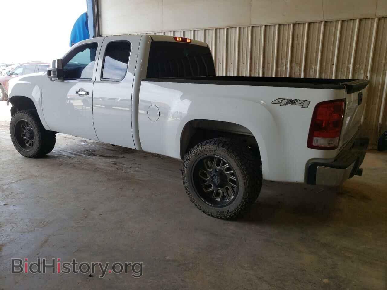2013 GMC SIERRA - VIN: 1GTR2VE76DZ141032 - Фото 2