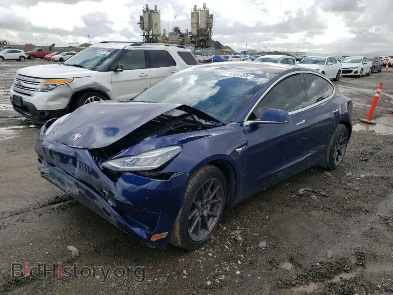 Фотография 5YJ3E1EBXJF085169 - TESLA MODEL 3 2018