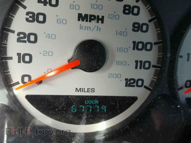 2005 Dodge NEON (VIN 1B3ES56C55D188708) — photo 8 of 10