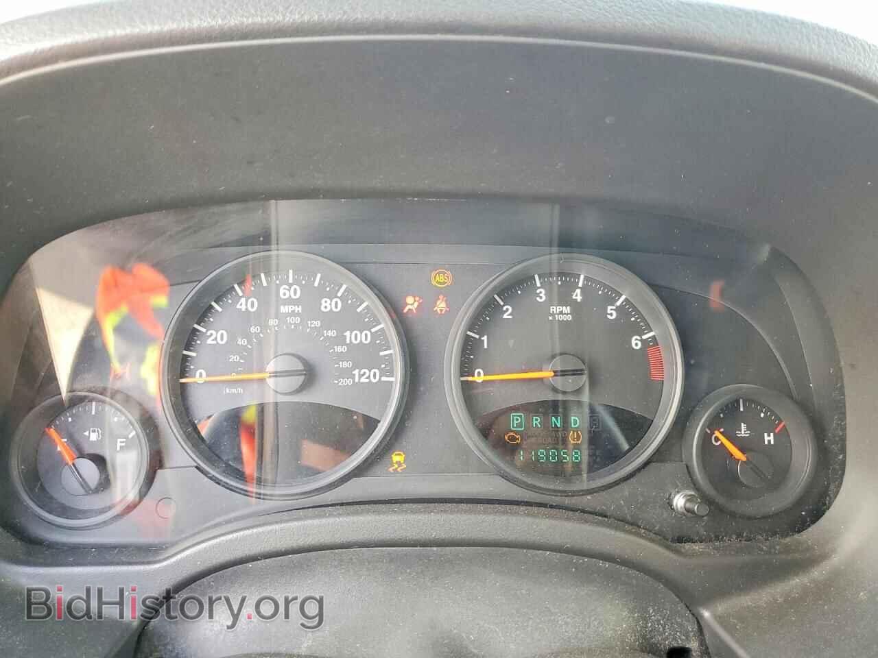 2011 JEEP COMPASS - VIN: 1J4NT1FB5BD215892 - Photo 9