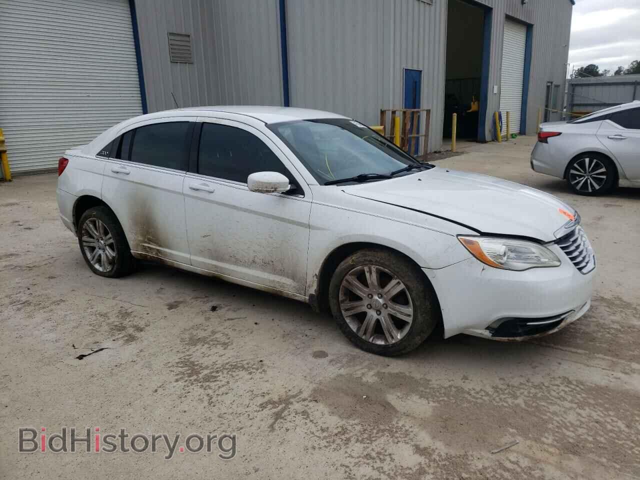 2013 CHRYSLER 200 - VIN: 1C3CCBBB3DN734661 - Фото 4