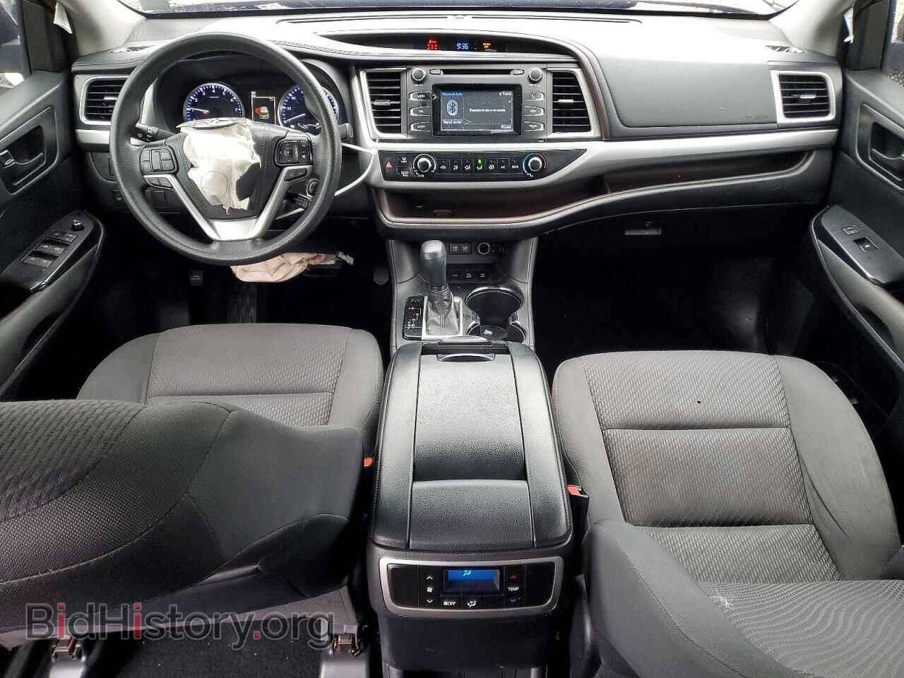 2018 TOYOTA HIGHLANDER - VIN: 5TDBZRFH6JS495447 - Фото 8