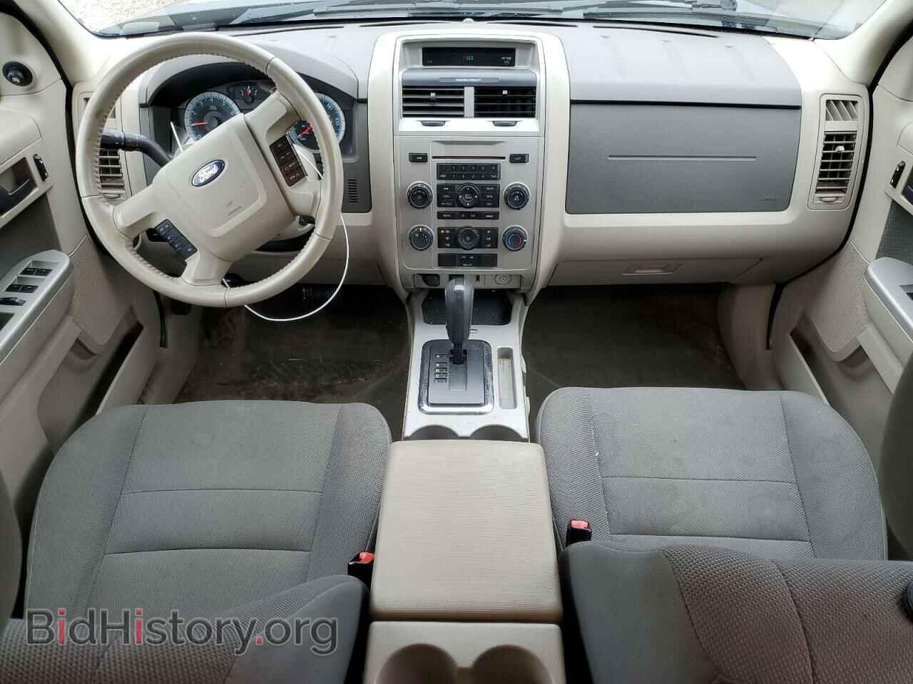 2010 FORD ESCAPE - VIN: 1FMCU0D72AKB28198 - Фото 8