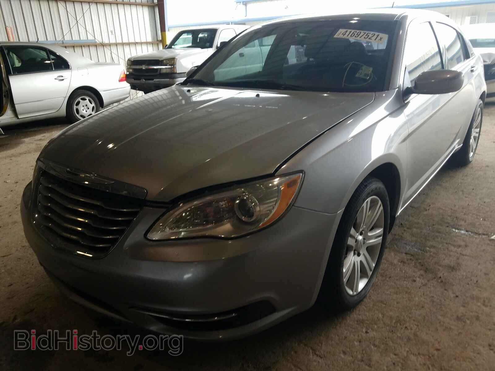 2013 CHRYSLER 200 - VIN: 1C3CCBBB1DN773118 - Фото 2