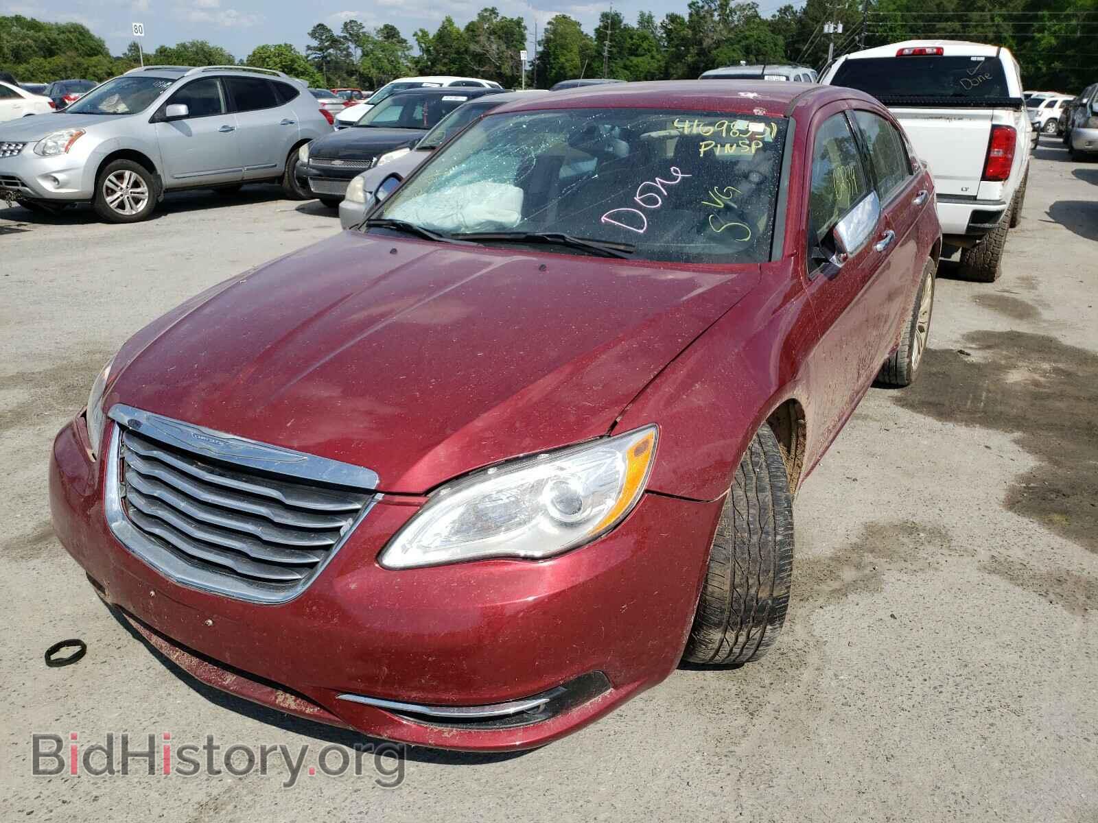 2012 CHRYSLER 200 - VIN: 1C3CCBCB0CN284562 - Фото 2