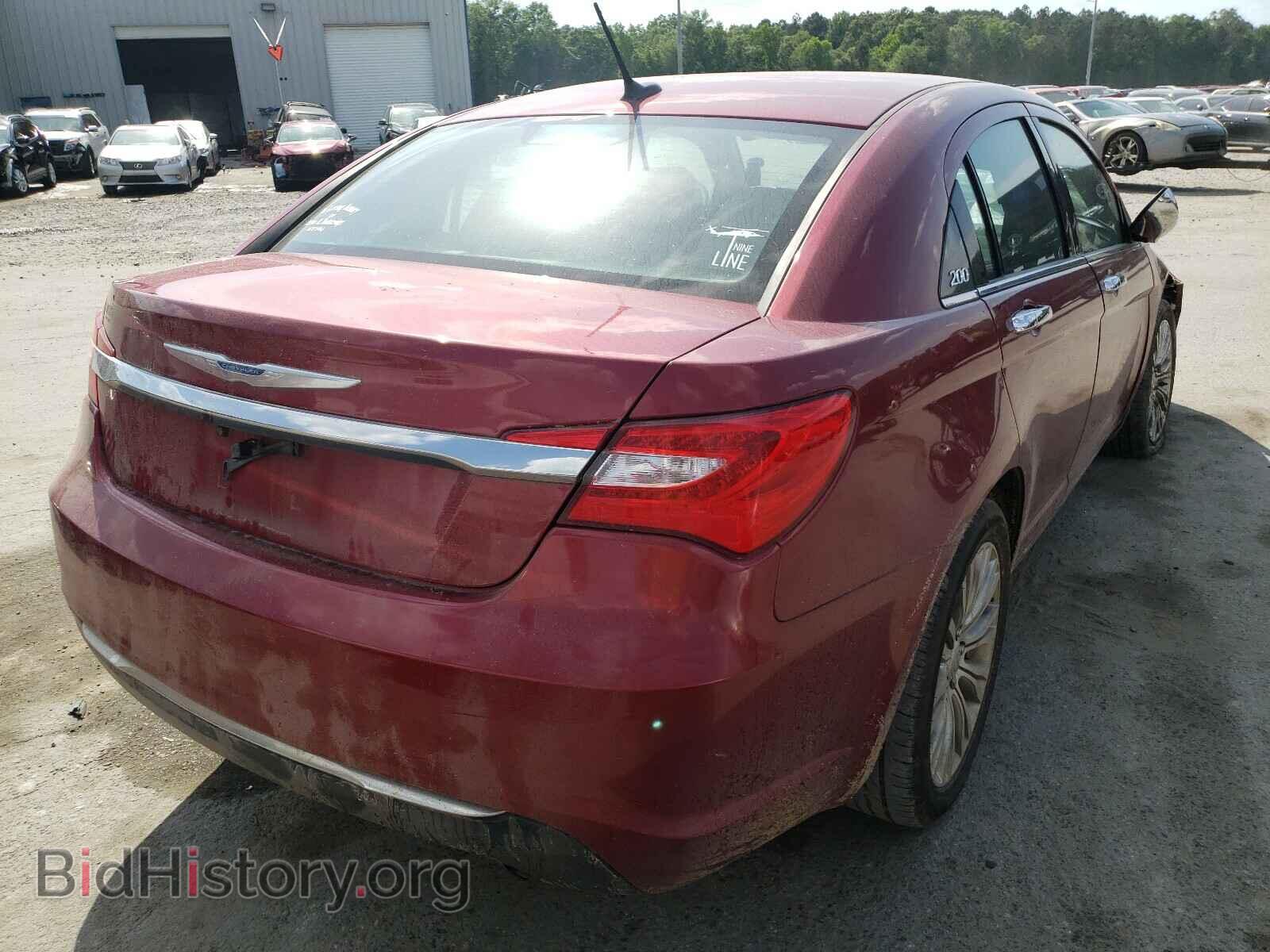 2012 CHRYSLER 200 - VIN: 1C3CCBCB0CN284562 - Фото 4