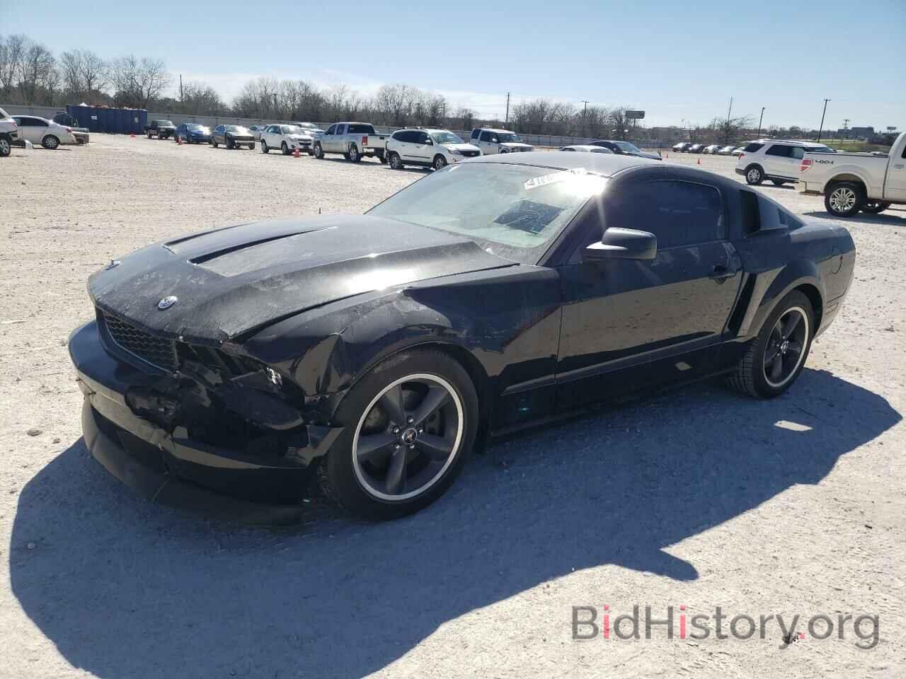 Photo 1ZVHT82H885182537 - FORD MUSTANG 2008