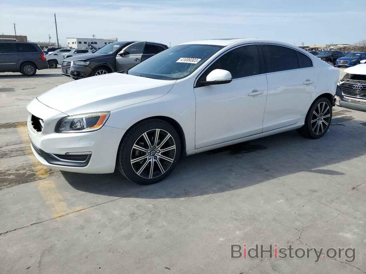 Photo LYV402HM6HB141237 - VOLVO S60 2017