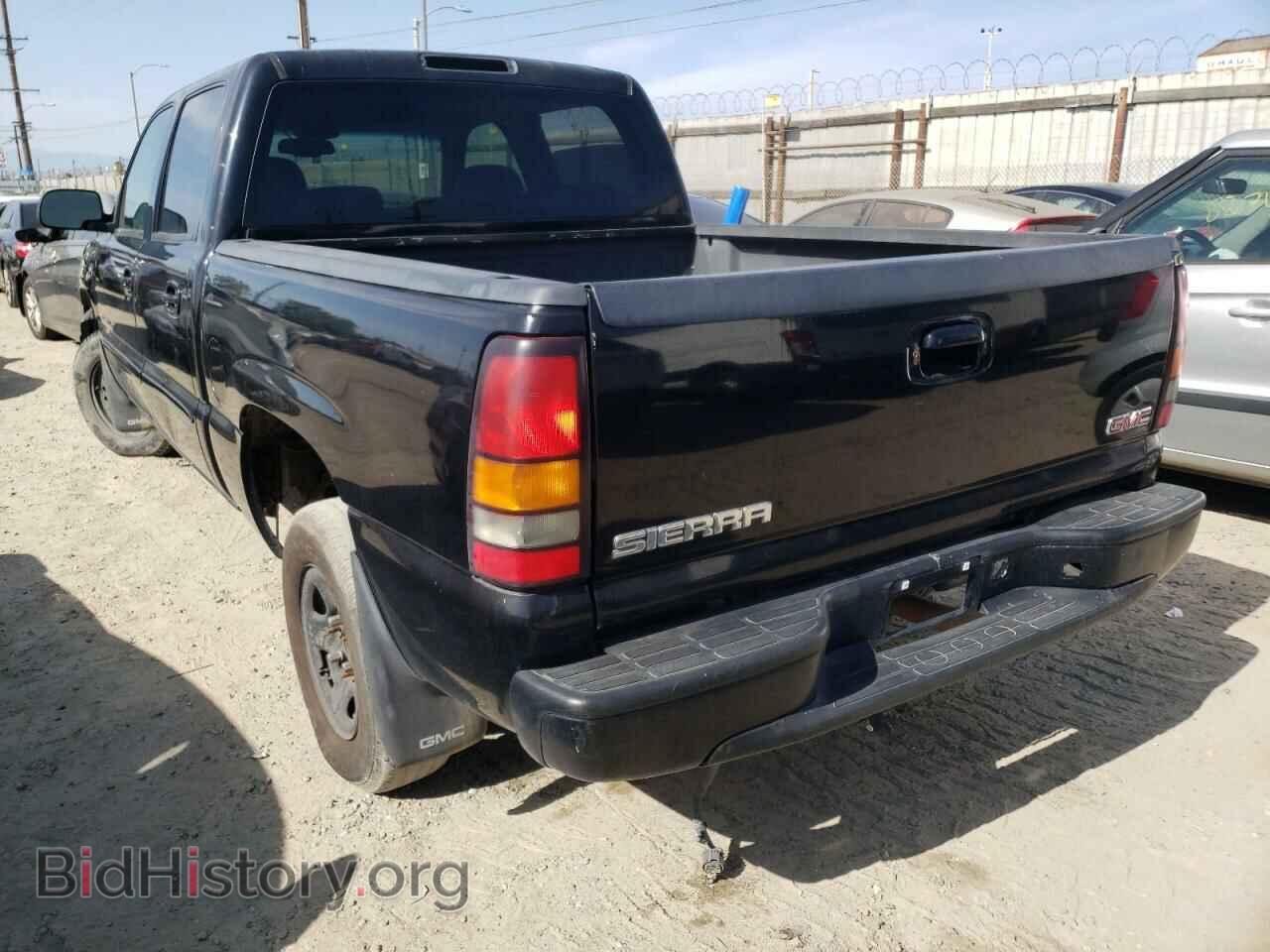 2006 GMC SIERRA - VIN: 2GTEK63N461134579 - Фото 3