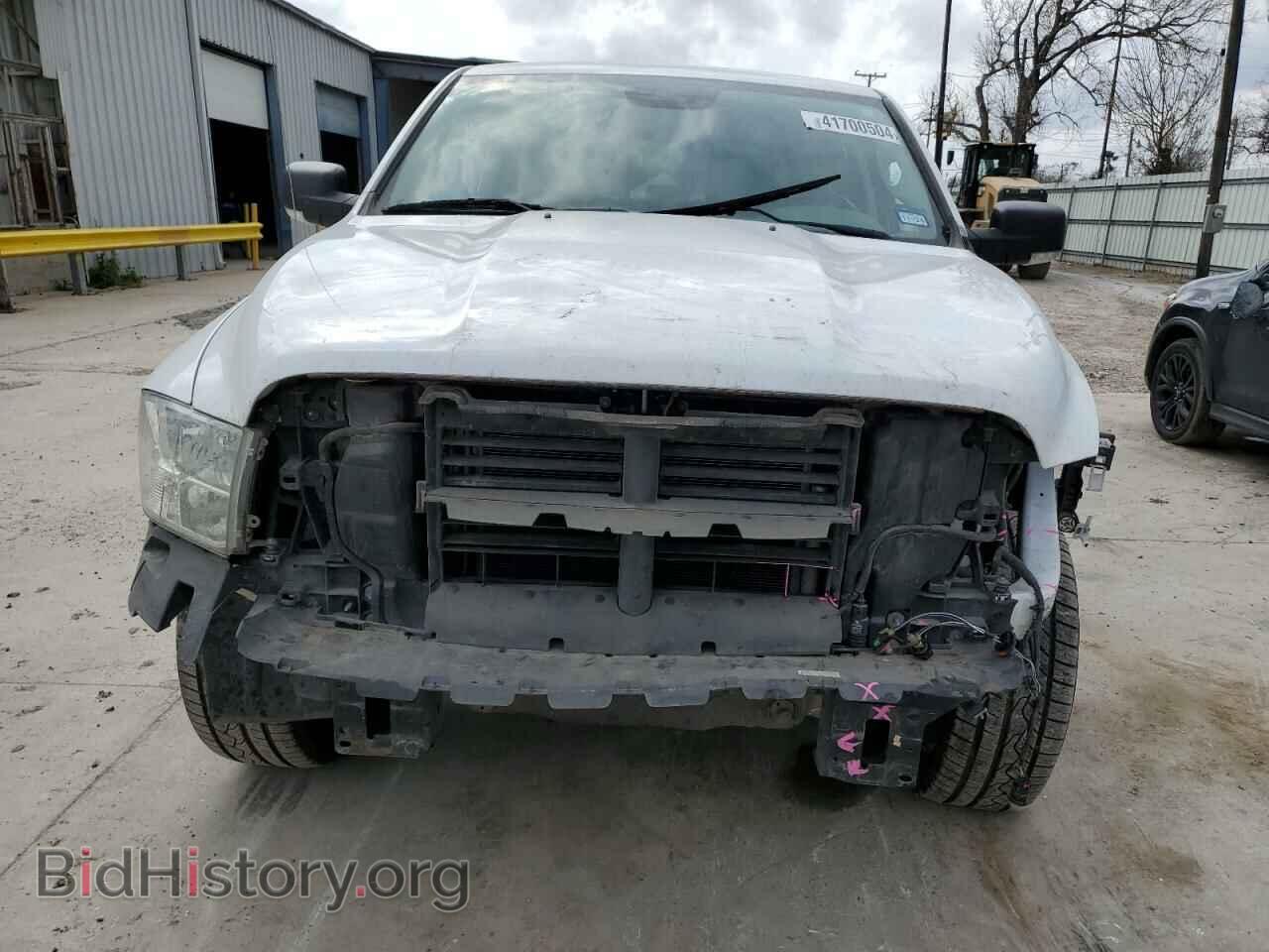 2019 RAM 1500 - VIN: 1C6RR6TT2KS649383 - Фото 5