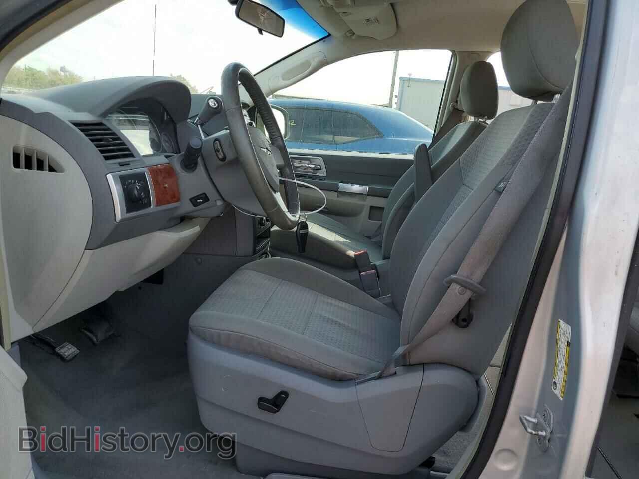 2008 CHRYSLER MINIVAN - VIN: 2A8HR54P58R611150 - Фото 7