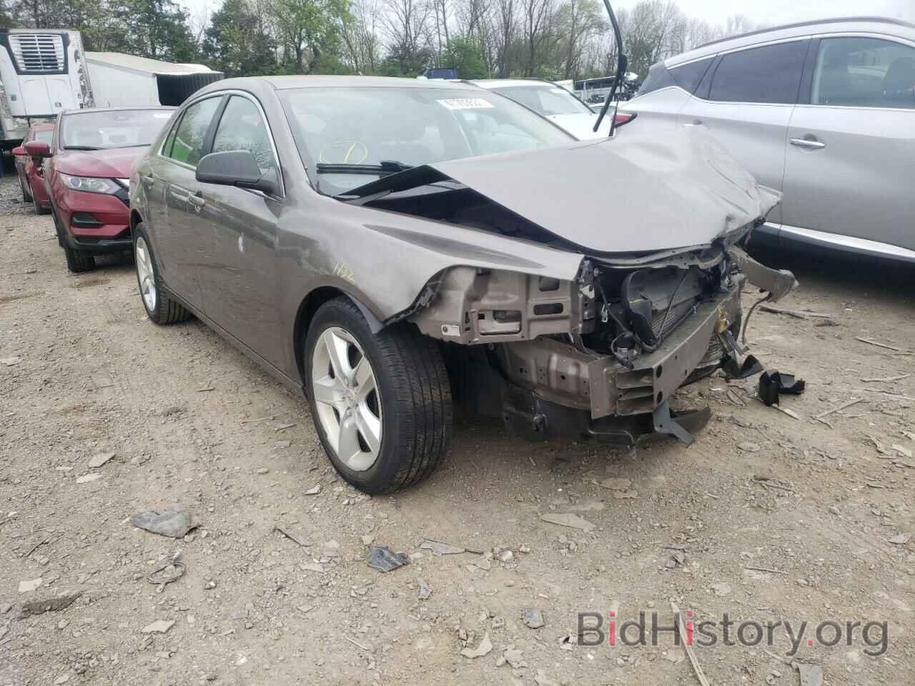 Photo 1G1ZB5E10BF135889 - CHEVROLET MALIBU 2011