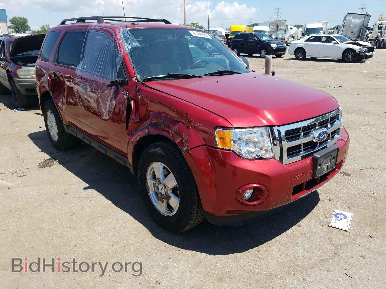 Фотография 1FMCU0D70CKA28118 - FORD ESCAPE 2012
