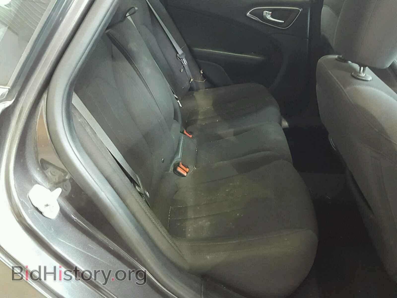 2015 CHRYSLER 200 - VIN: 1C3CCCAB0FN746812 - Photo 6