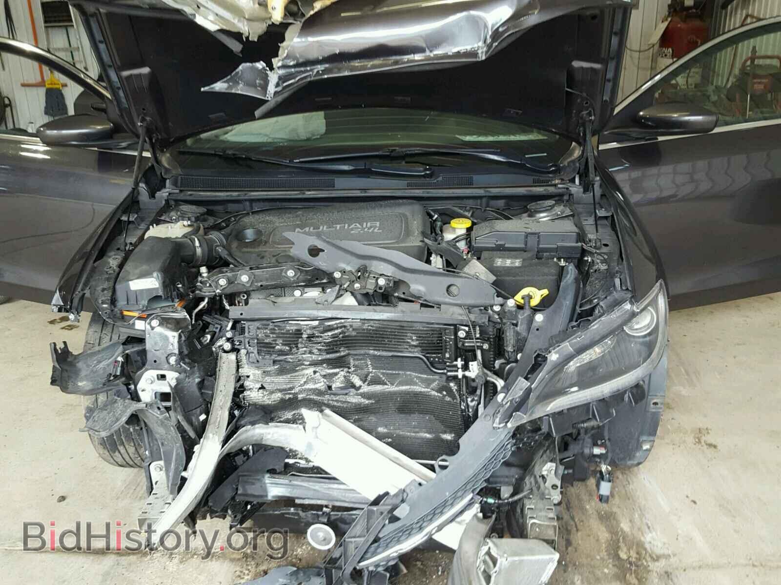 2015 CHRYSLER 200 - VIN: 1C3CCCAB0FN746812 - Photo 9