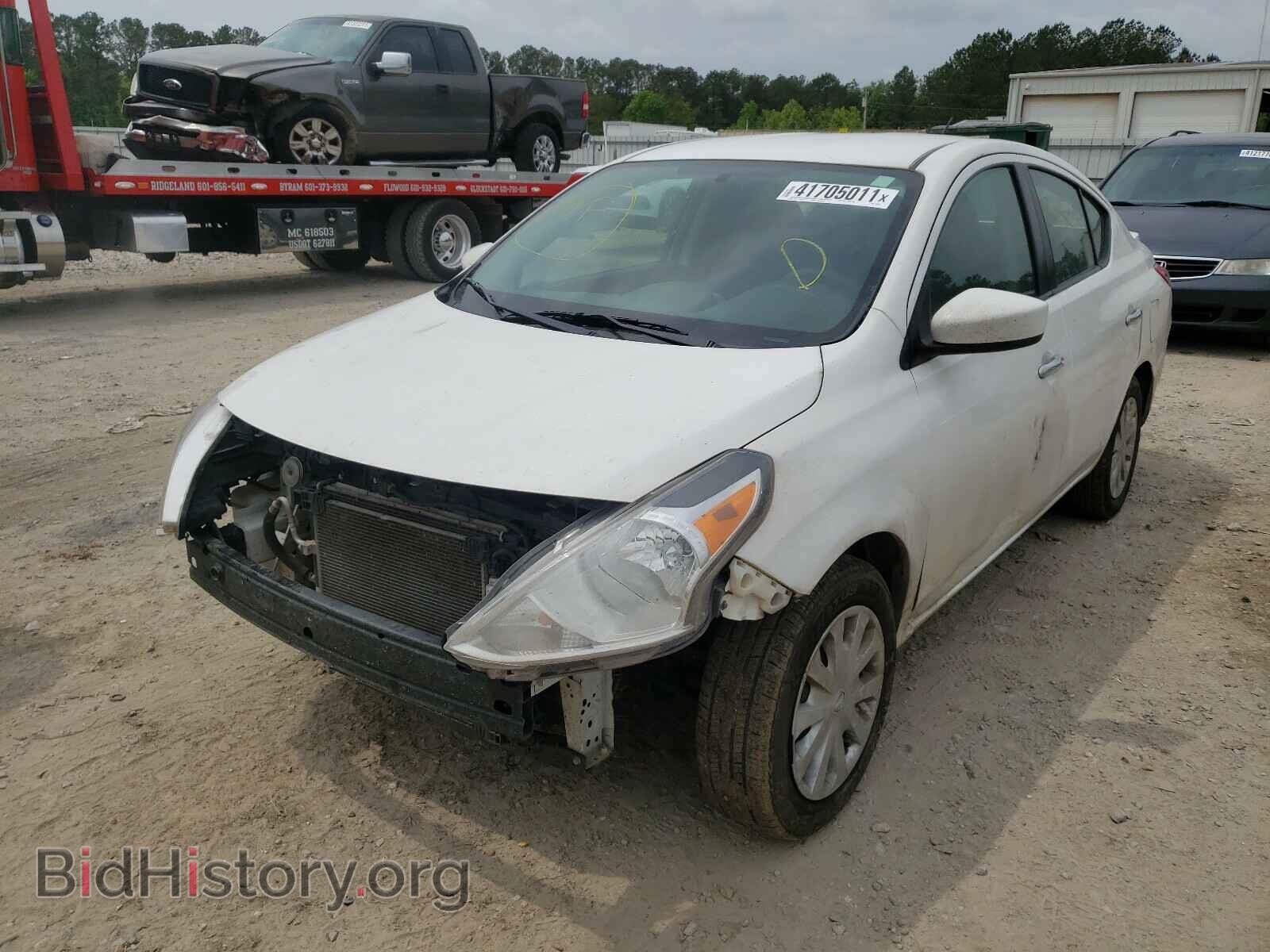 2017 NISSAN VERSA - VIN: 3N1CN7AP1HK438150 - Фото 2