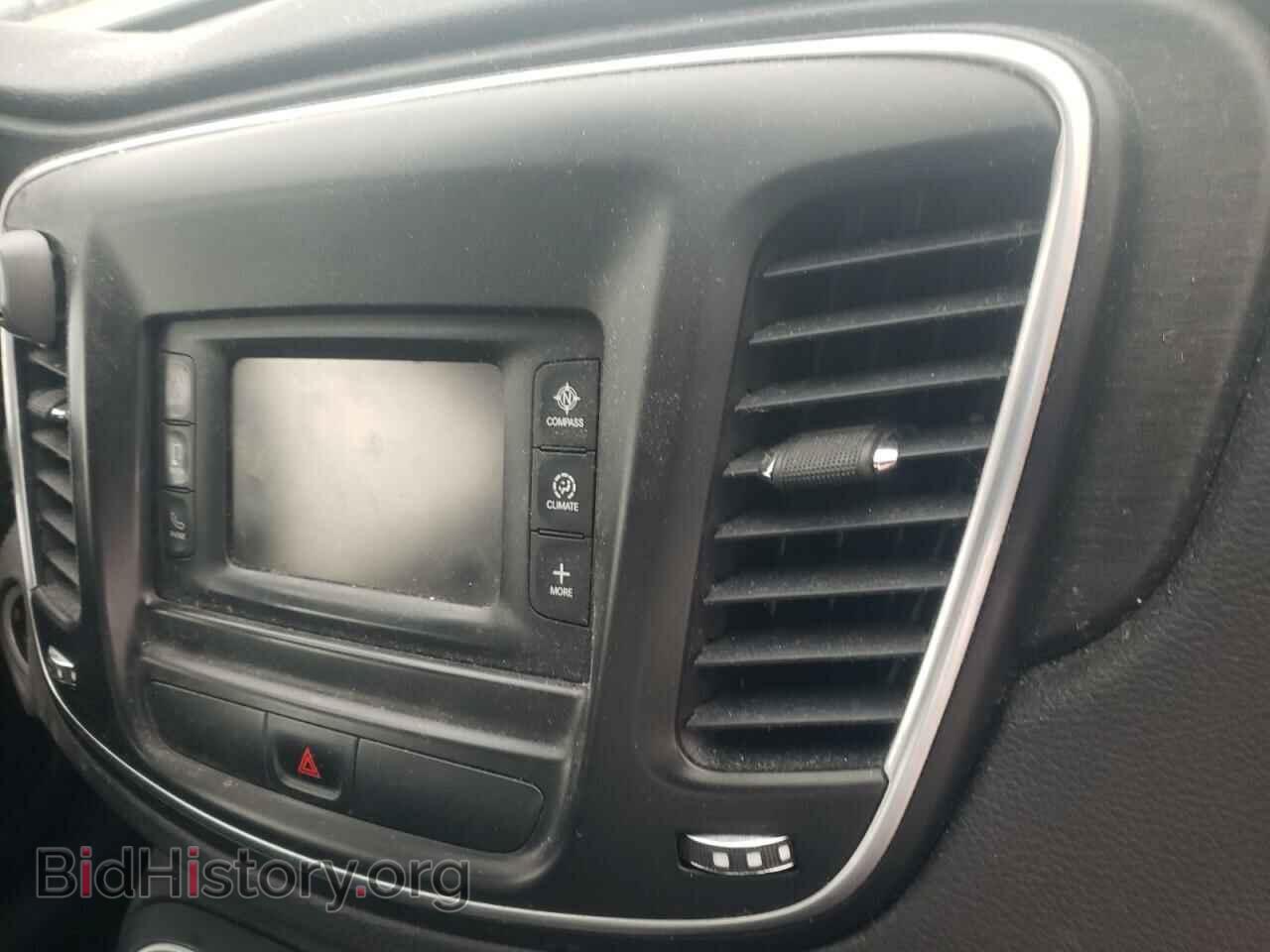 2015 CHRYSLER 200 - VIN: 1C3CCCAB0FN685560 - Фото 9