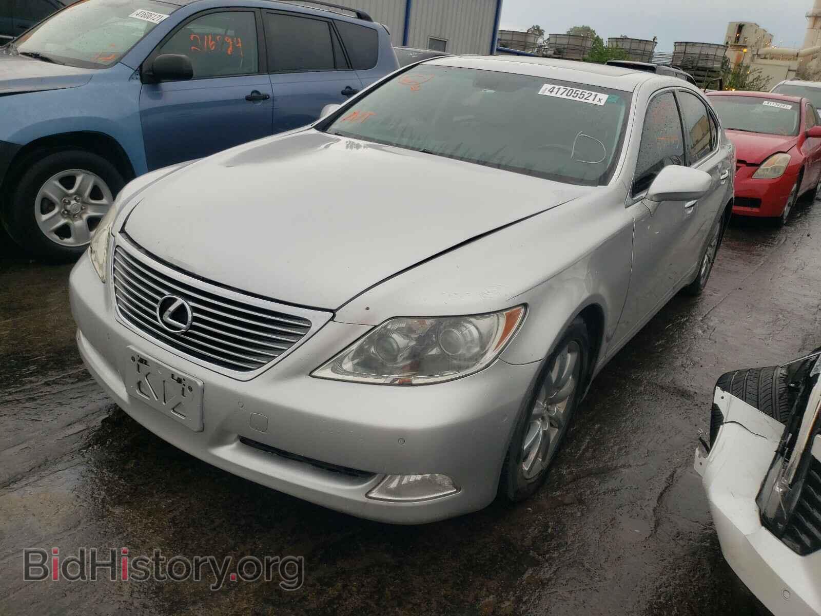 2007 LEXUS LS460 - VIN: JTHBL46F275047013 - Фото 2
