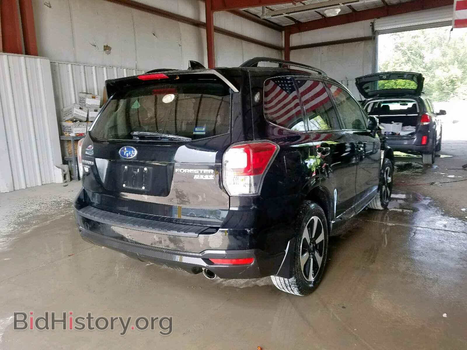 2017 SUBARU FORESTER - VIN: JF2SJAJC8HH500569 - Фото 4