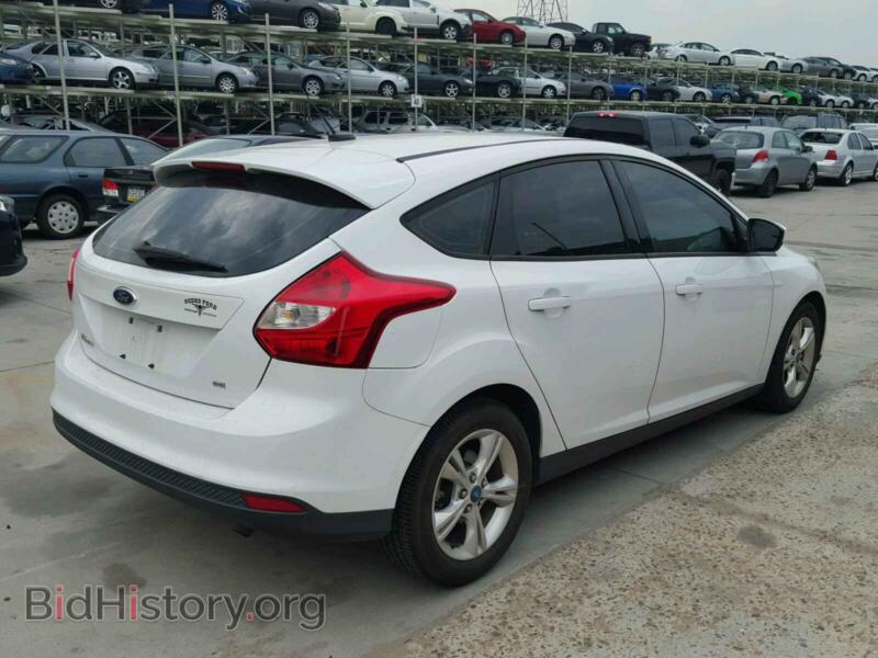 2012 Ford FOCUS (VIN 1FAHP3K24CL237128) — фото 4 из 10