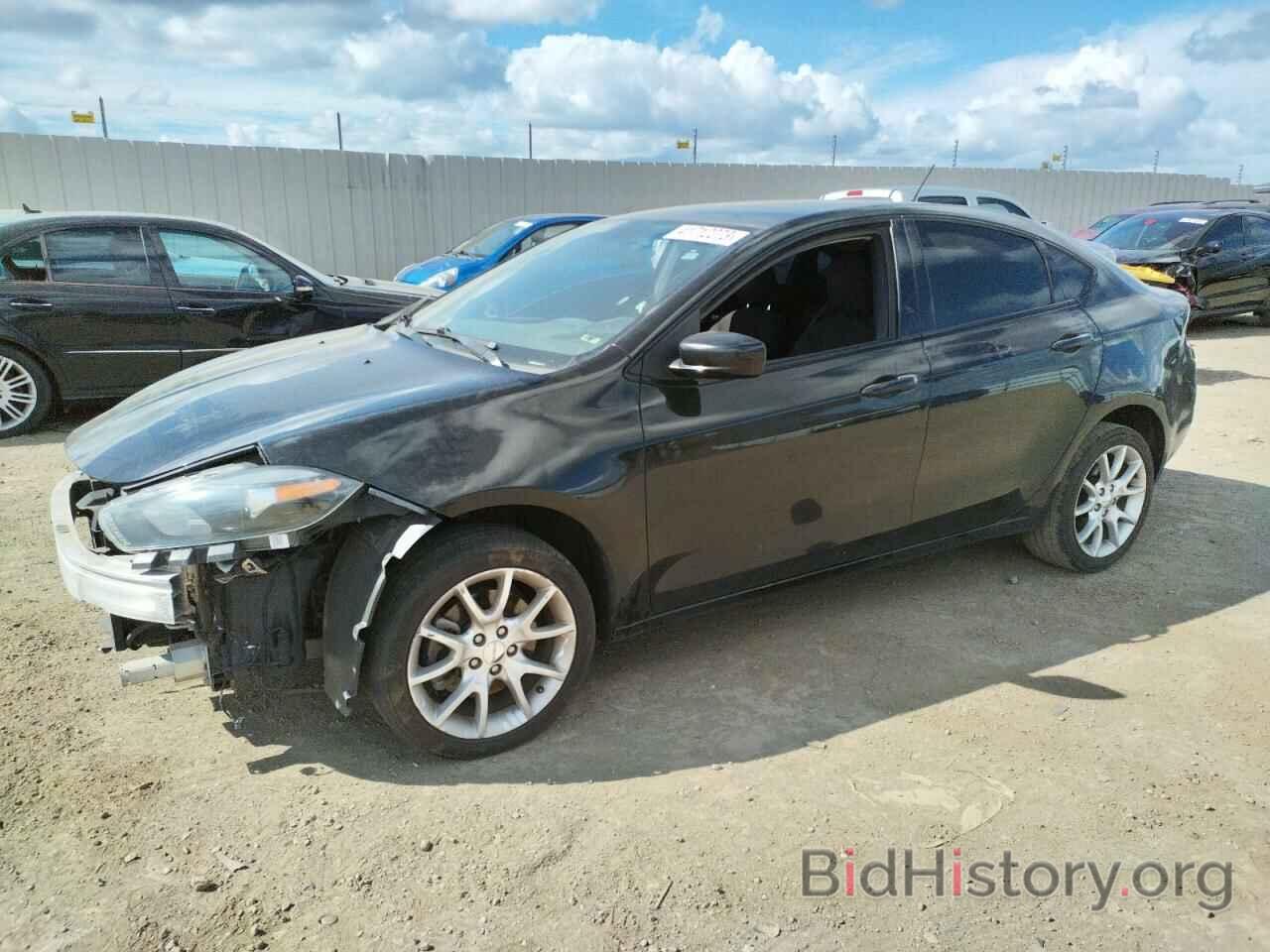 Photo 1C3CDFBA6DD333266 - DODGE DART 2013