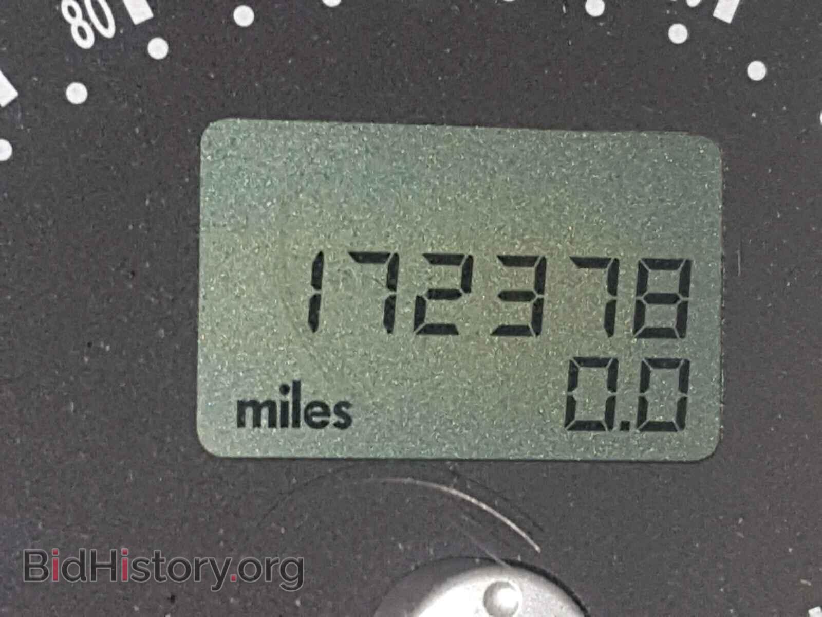 2000 VOLKSWAGEN BEETLE - VIN: 3VWCF21C7YM487400 - Фото 8