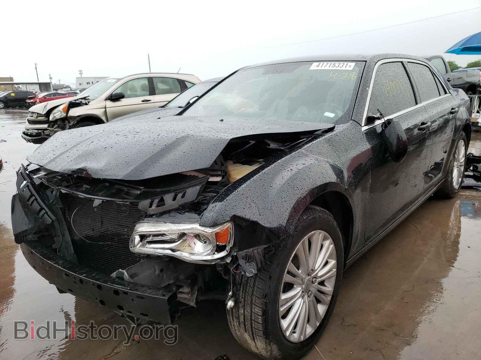 2013 CHRYSLER 300 - VIN: 2C3CCARG8DH591971 - Фото 2