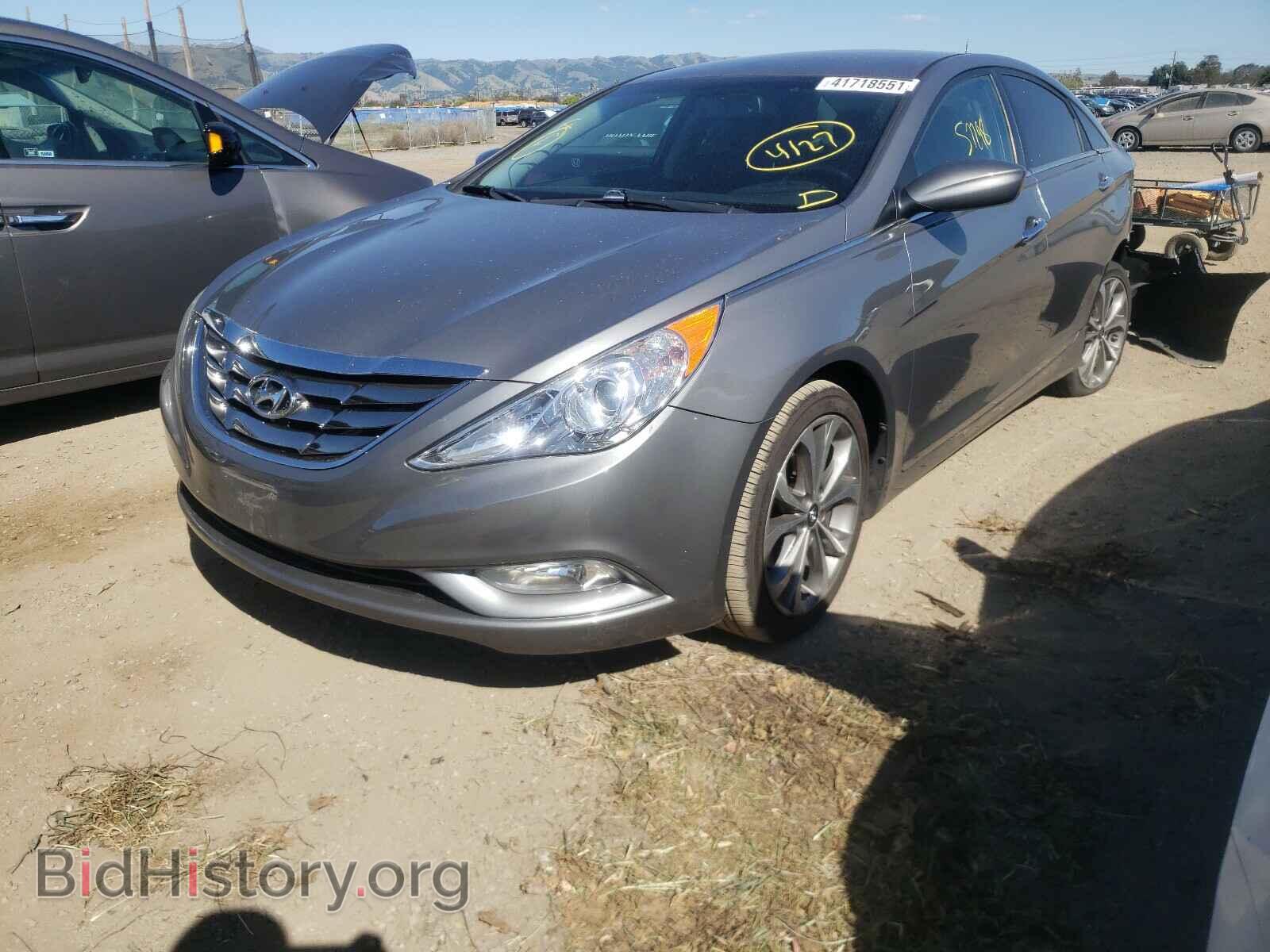 2013 HYUNDAI SONATA - VIN: 5NPEC4AB4DH755682 - Фото 2