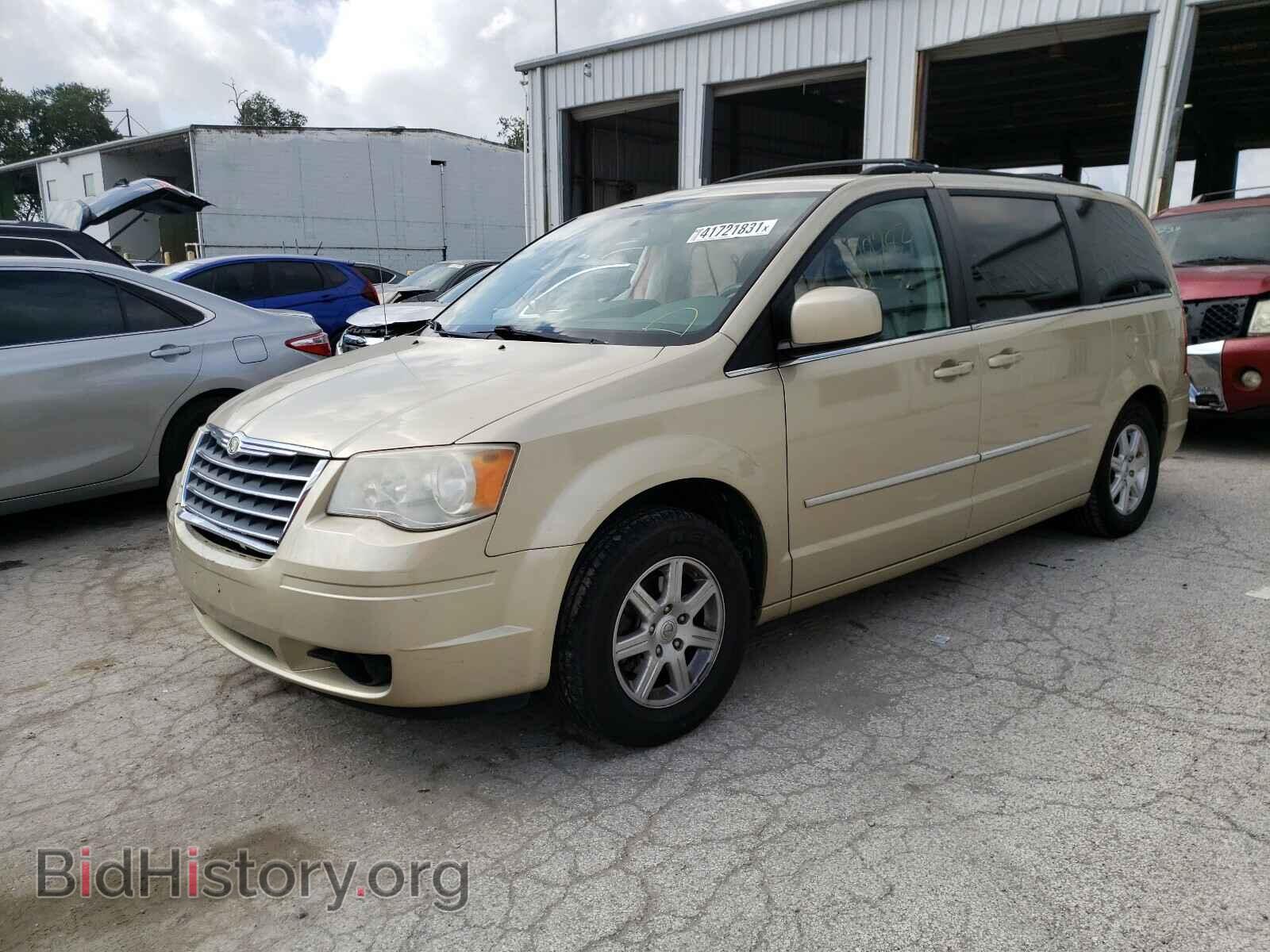 2010 CHRYSLER MINIVAN - VIN: 2A4RR5D1XAR415969 - Фото 2