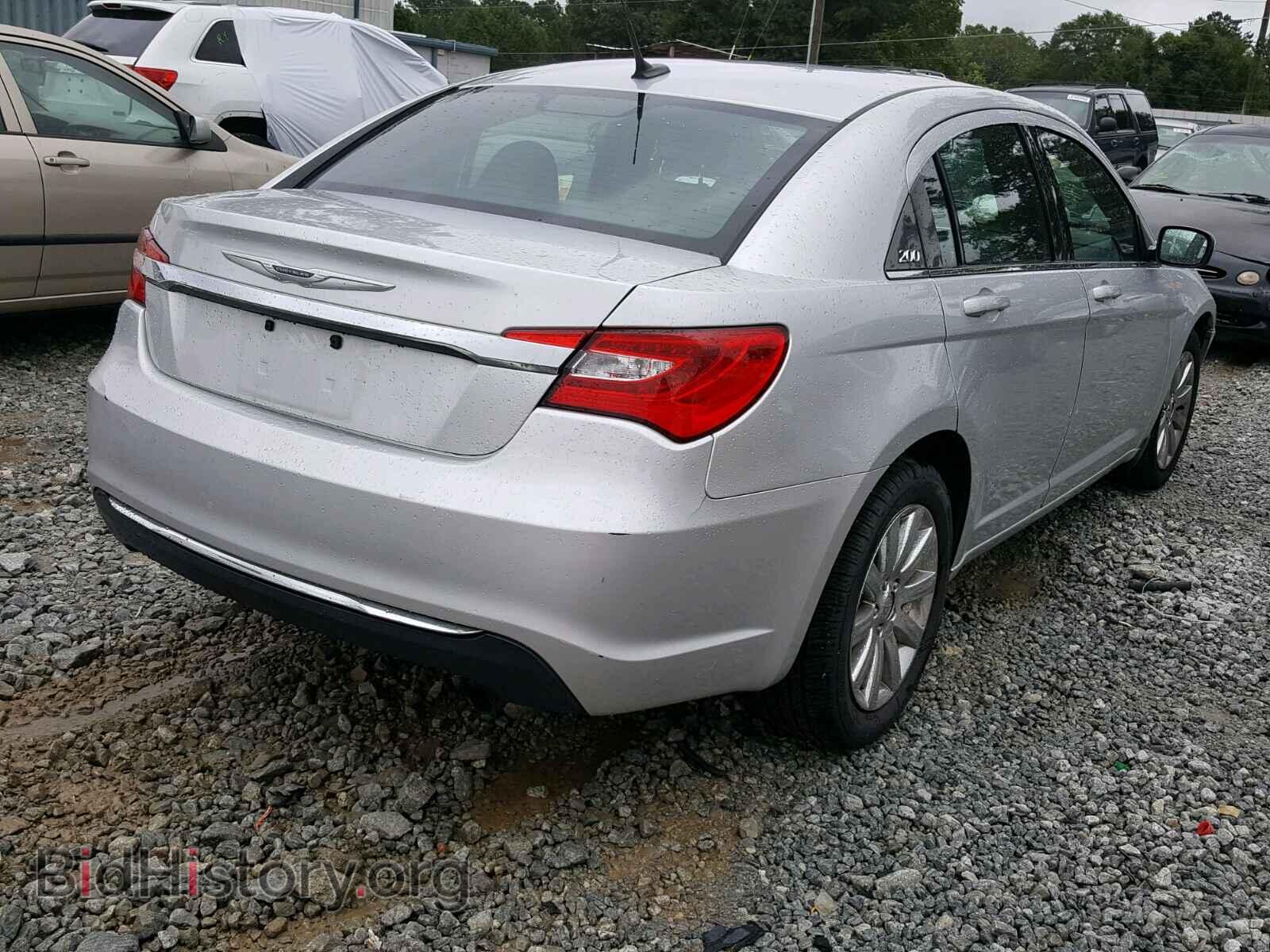 2011 CHRYSLER 200 - VIN: 1C3BC1FB2BN521553 - Фото 4