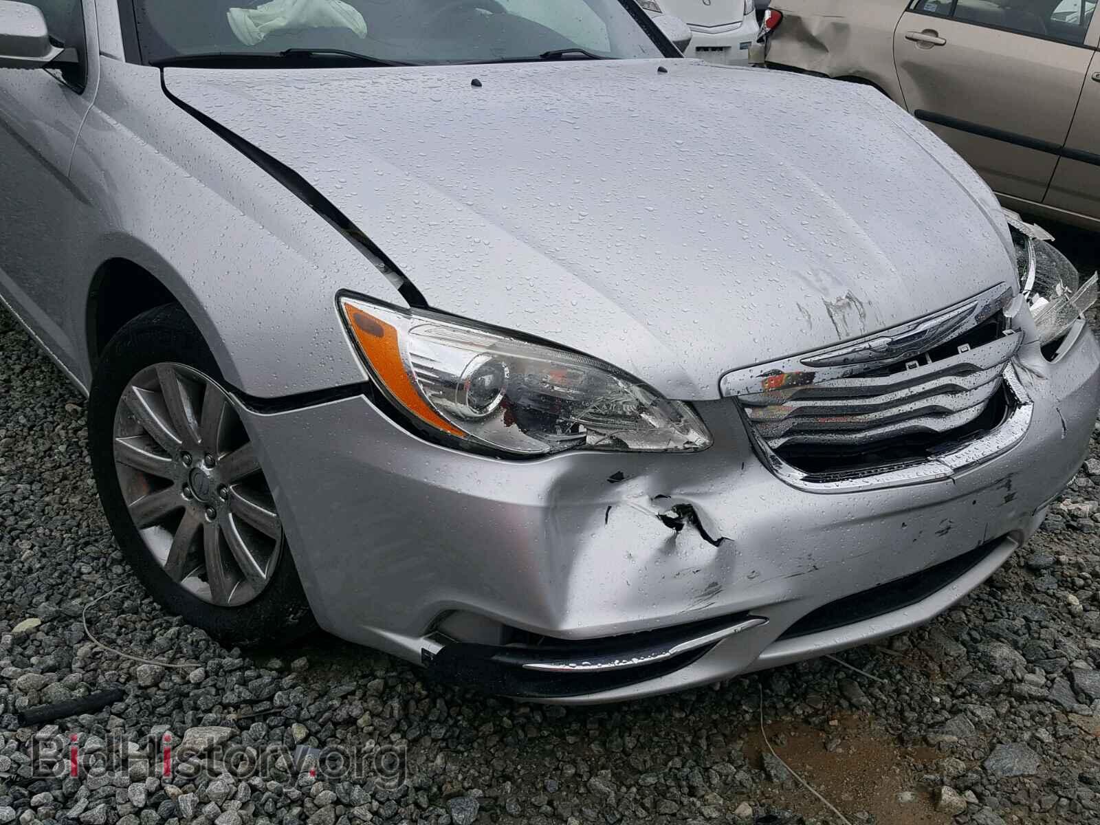 2011 CHRYSLER 200 - VIN: 1C3BC1FB2BN521553 - Фото 9
