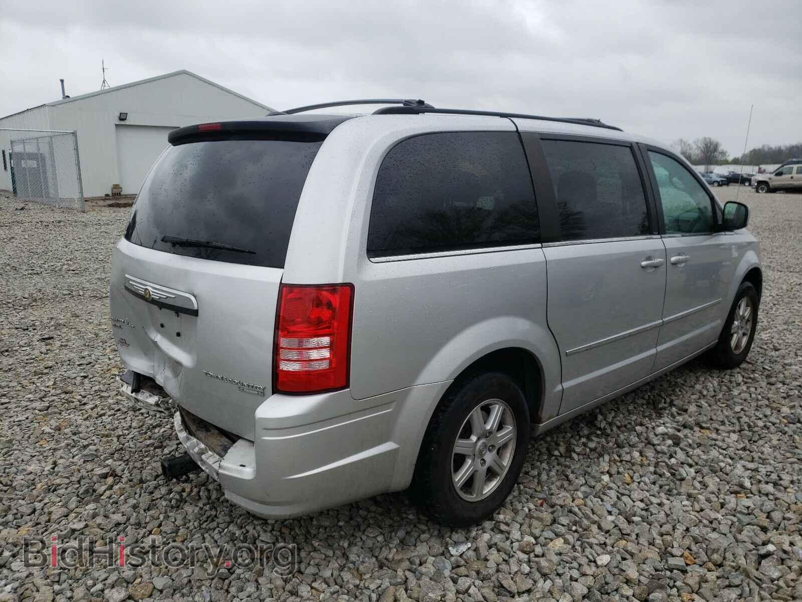 2010 CHRYSLER MINIVAN - VIN: 2A4RR8DX2AR334289 - Photo 4
