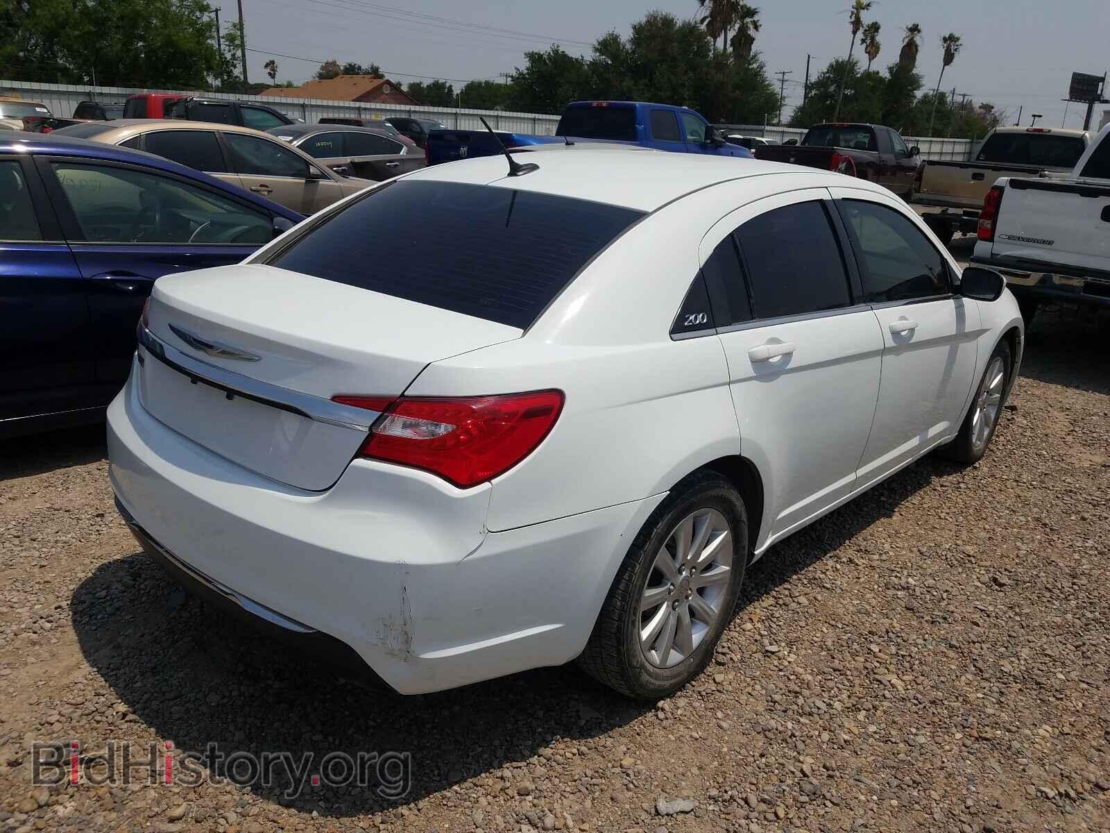 2014 CHRYSLER 200 - VIN: 1C3CCBBG6EN144872 - Фото 4
