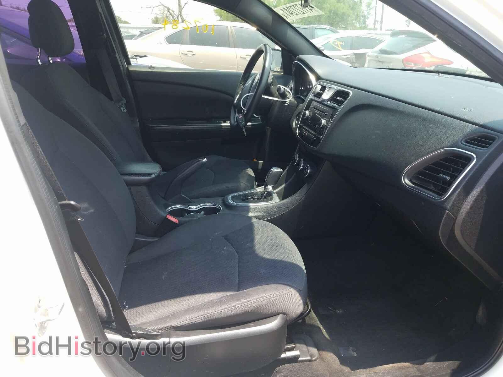 2014 CHRYSLER 200 - VIN: 1C3CCBBG6EN144872 - Фото 5