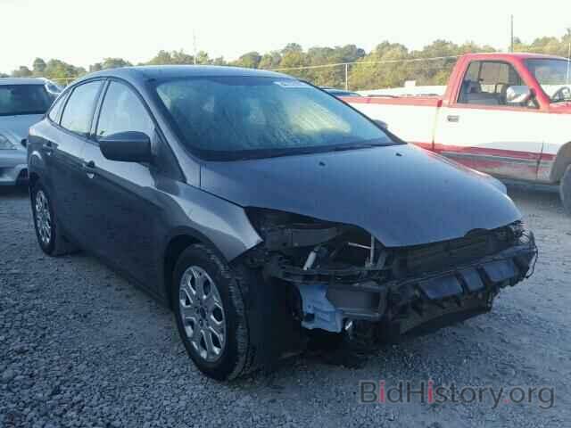 Photo 1FAHP3F27CL127863 - FORD FOCUS 2012