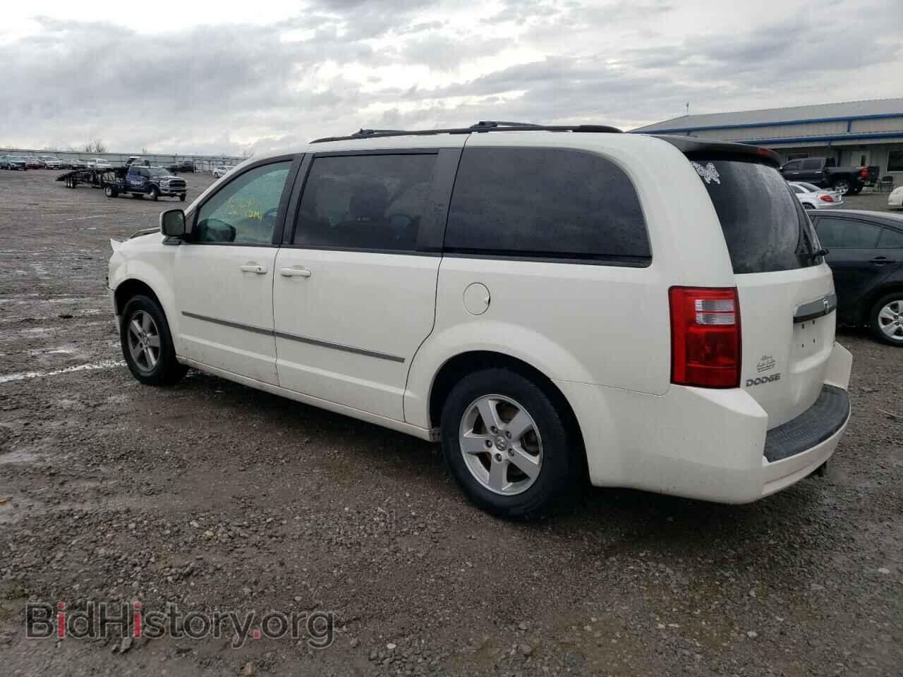 2010 DODGE CARAVAN - VIN: 2D4RN5D18AR317236 - Photo 2