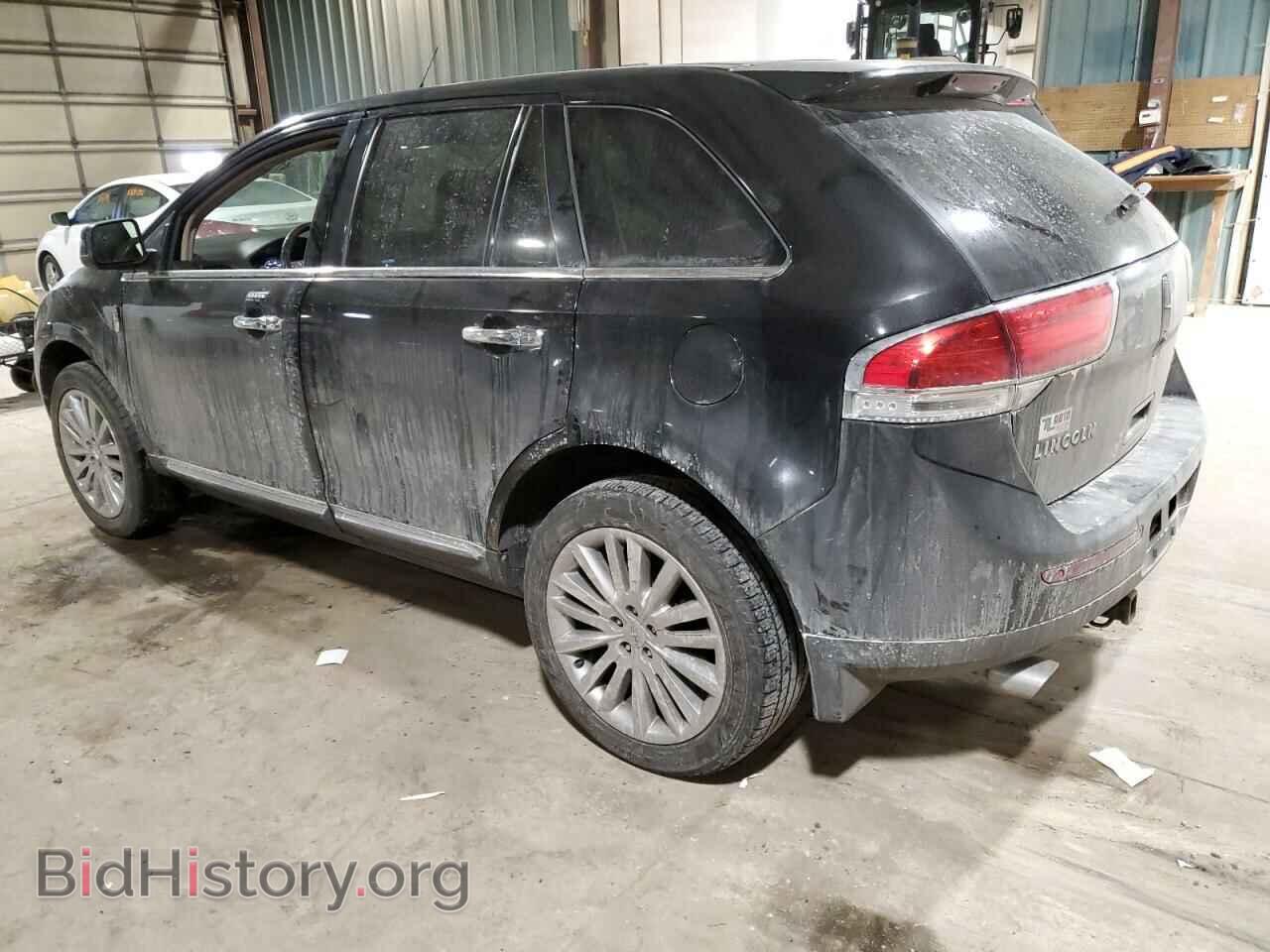 2011 LINCOLN MKX - VIN: 2LMDJ8JK9BBJ04677 - Фото 2