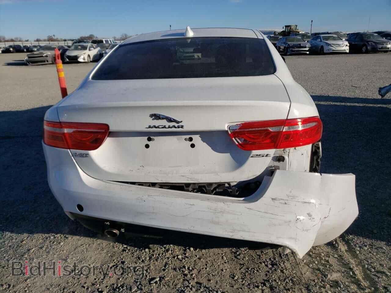 2018 JAGUAR XE - VIN: SAJAR4FX8JCP33842 - Фото 6