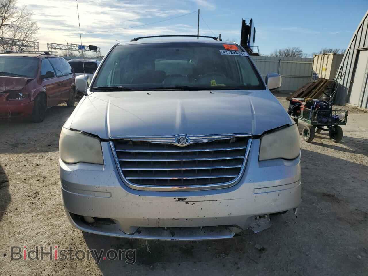2010 CHRYSLER MINIVAN - VIN: 2A4RR5D15AR252597 - Фото 5