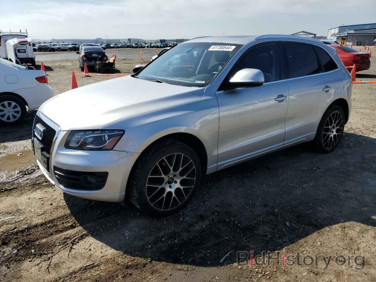 Photo WA1LKAFP4AA104613 - AUDI Q5 2010