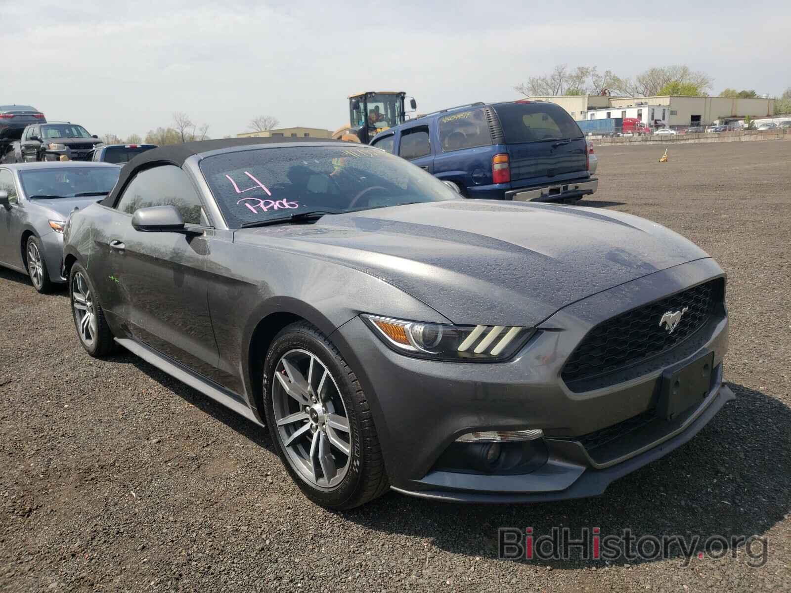 Photo 1FATP8UH2G5247403 - FORD MUSTANG 2016